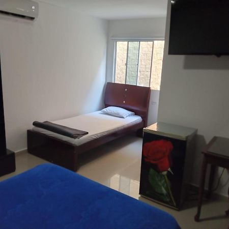 Hotel Intersuites Barranquilla  Buitenkant foto
