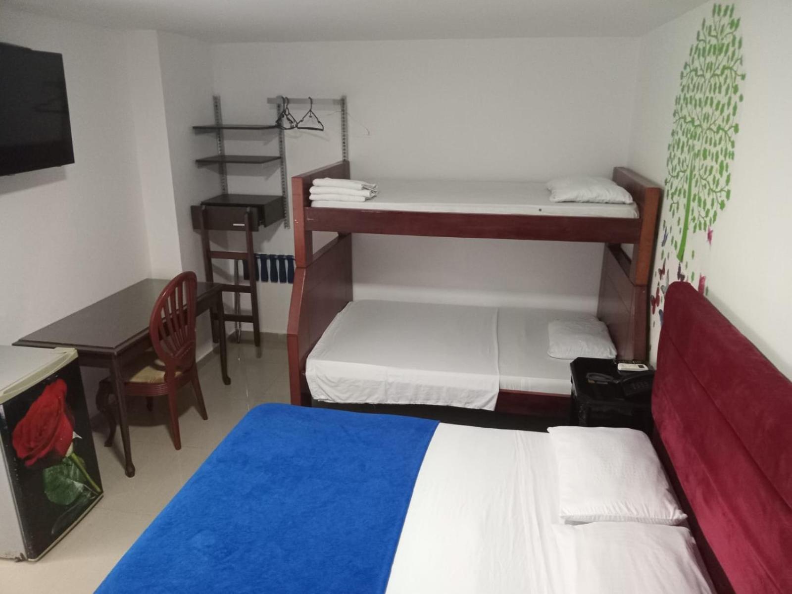 Hotel Intersuites Barranquilla  Buitenkant foto